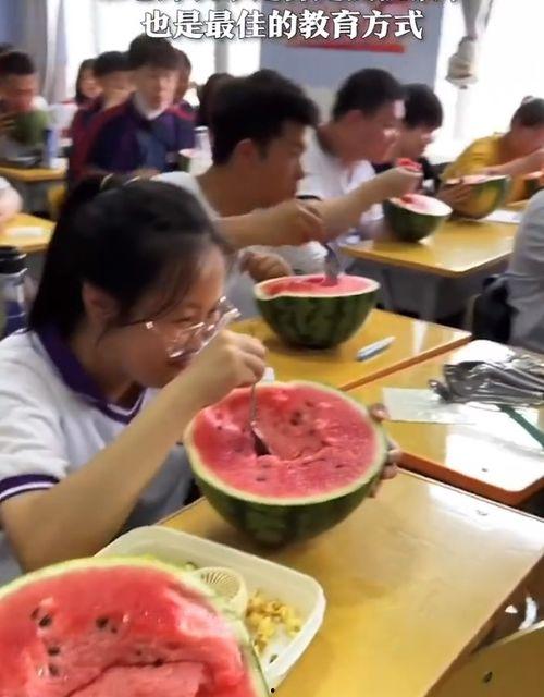 泰国陈老师吃瓜,揭秘泰国美食背后的故事